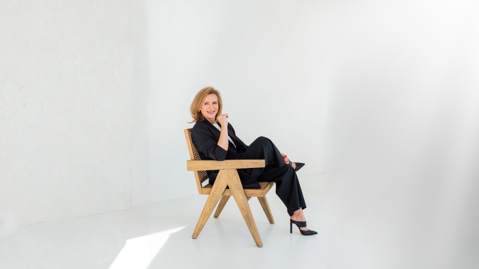 Z kancelarii do HerEDU. Moja historia o wolności, którą dają pieniądze.